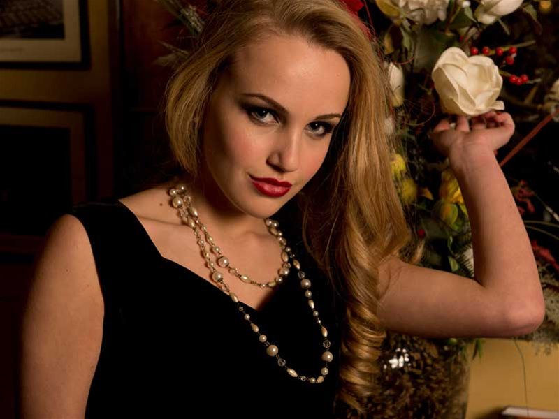Beauty-Make-up-Beauty-Therapy